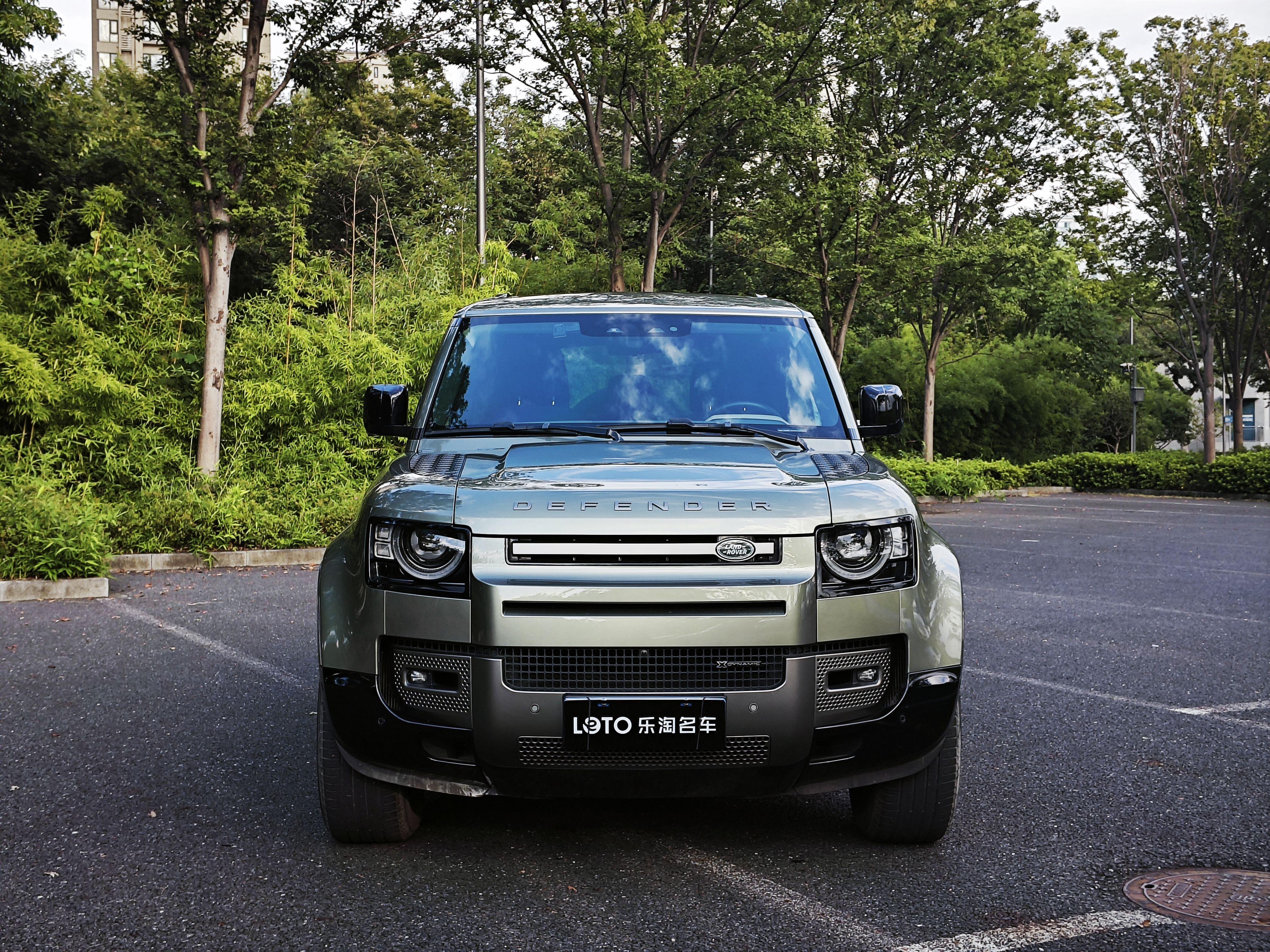 Land Rover Defender 2022 thumb 8