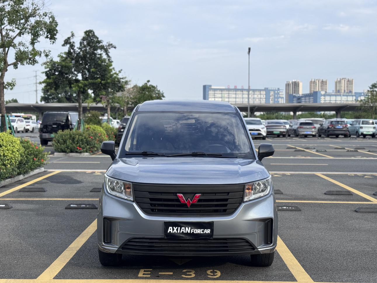 Wuling Zheng Cheng 2021 thumb 9