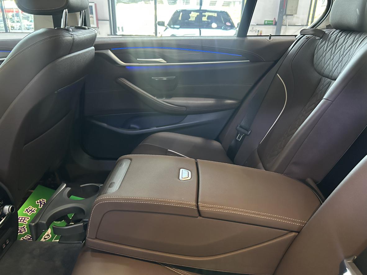 BMW 5 серии 2021 thumb 9