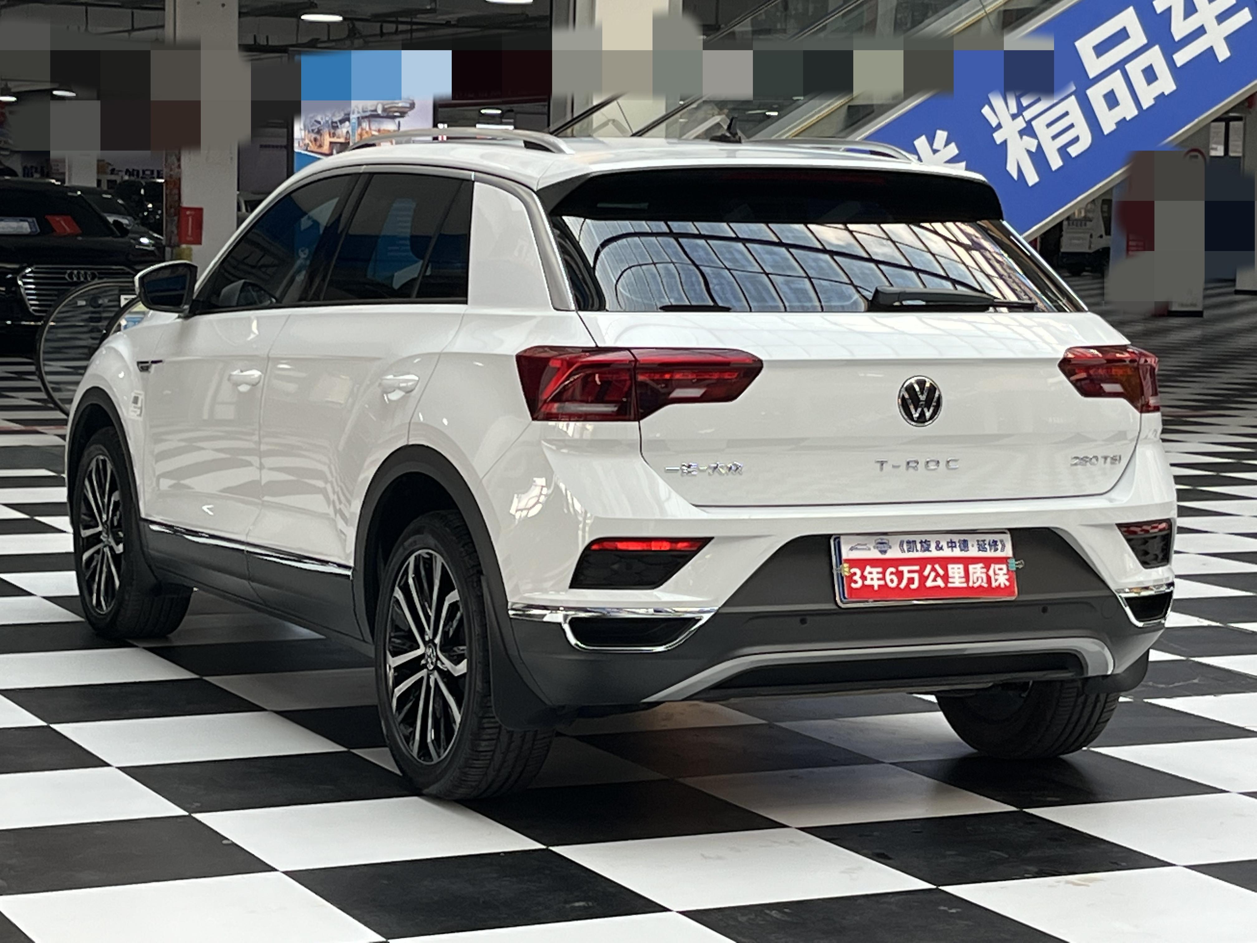 Volkswagen T-Roc 2022 thumb 2