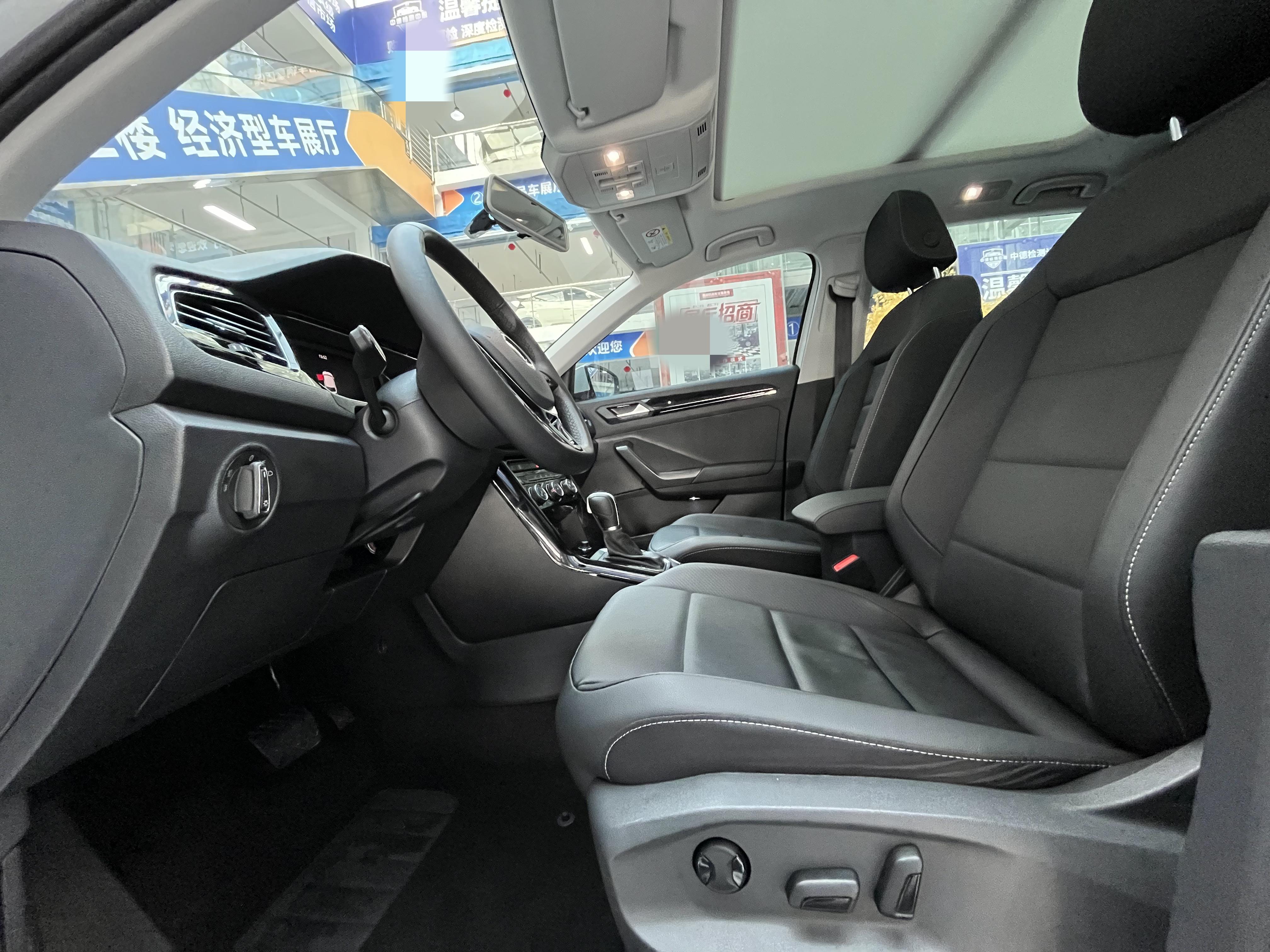 Volkswagen T-Roc 2022 thumb 7