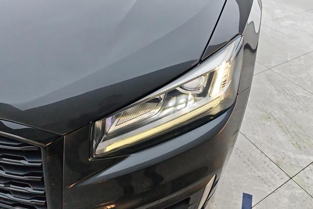 Audi Q2 2021 thumb 4