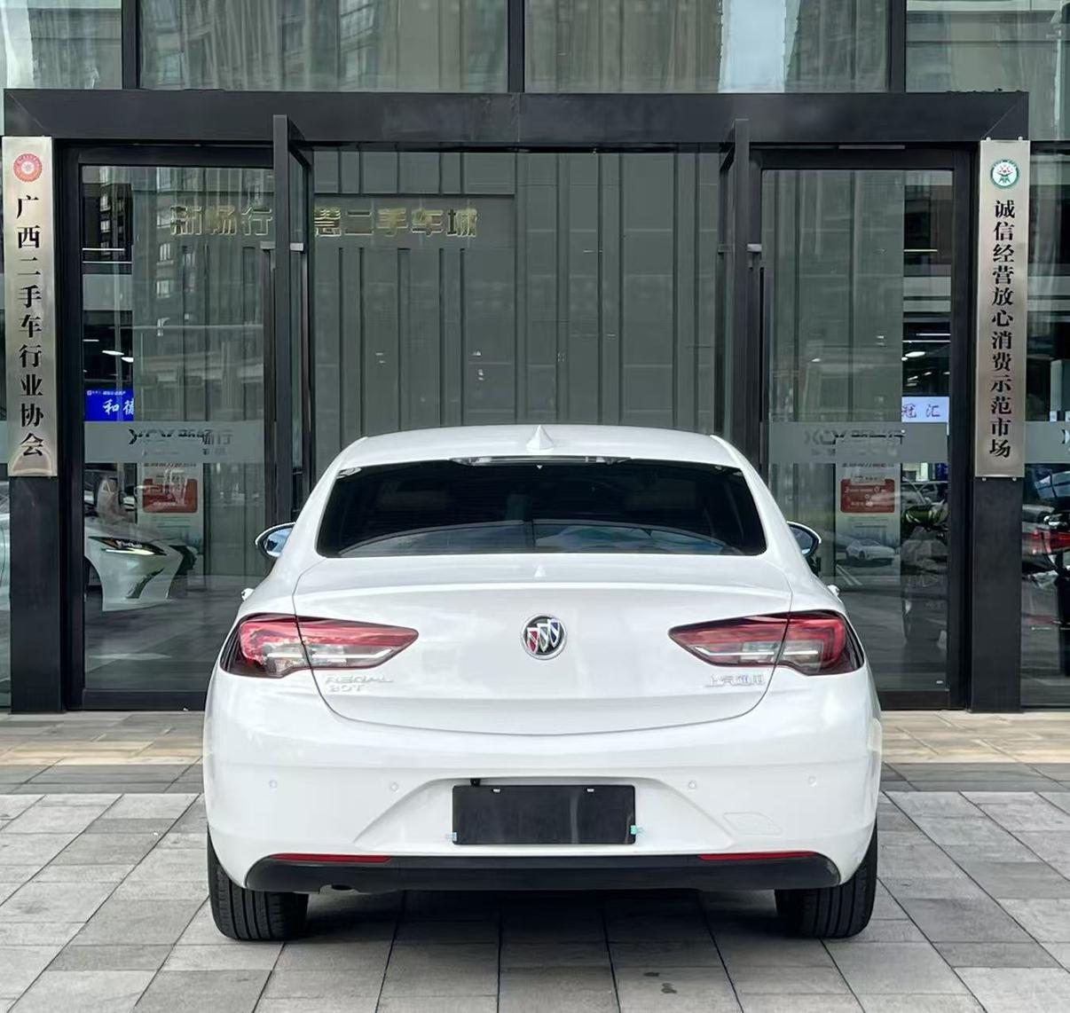 Buick Regal 2019 thumb 3