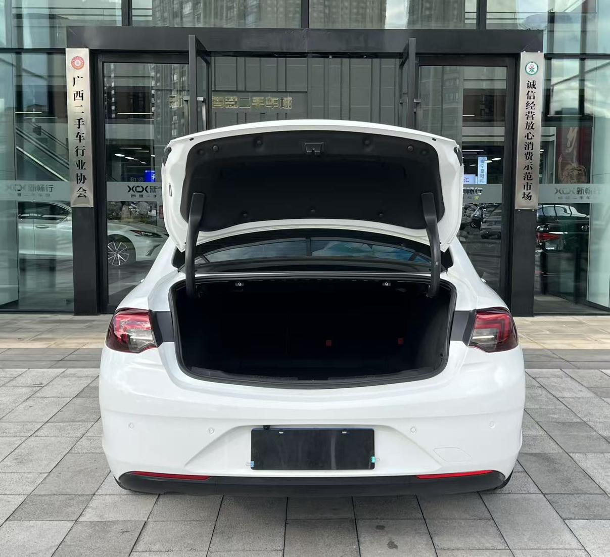 Buick Regal 2019 thumb 7