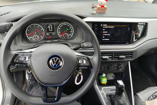 Volkswagen Polo 2023 thumb 12