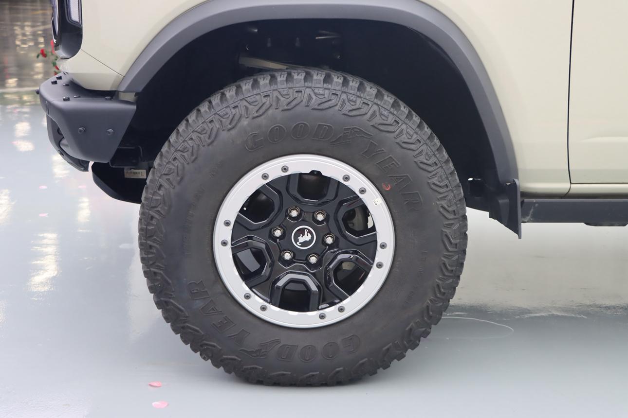 Ford Bronco 2024 thumb 6