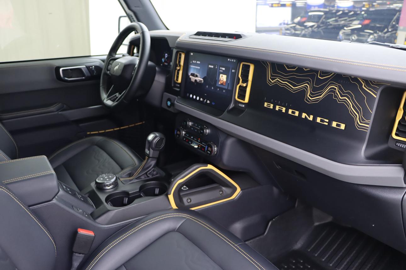 Ford Bronco 2024 thumb 10