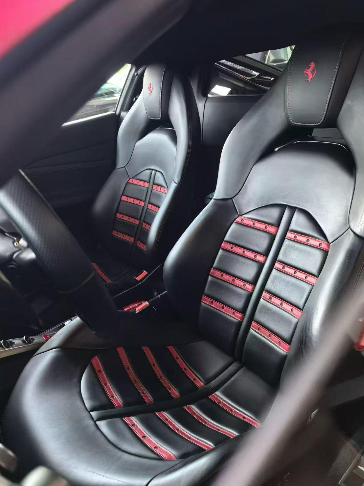 Ferrari 488 2015 thumb 12