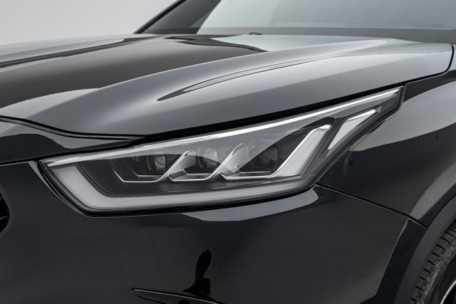 Toyota Crown 2023 thumb 10