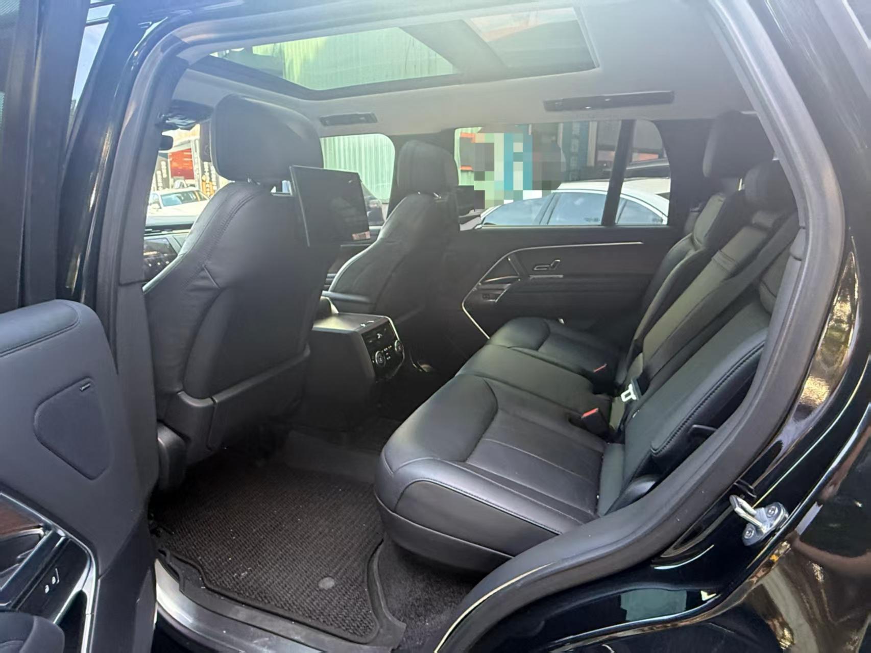 Land Rover Range Rover 2023 thumb 6