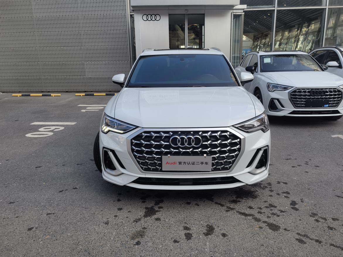 Audi Q3 2024 thumb 9