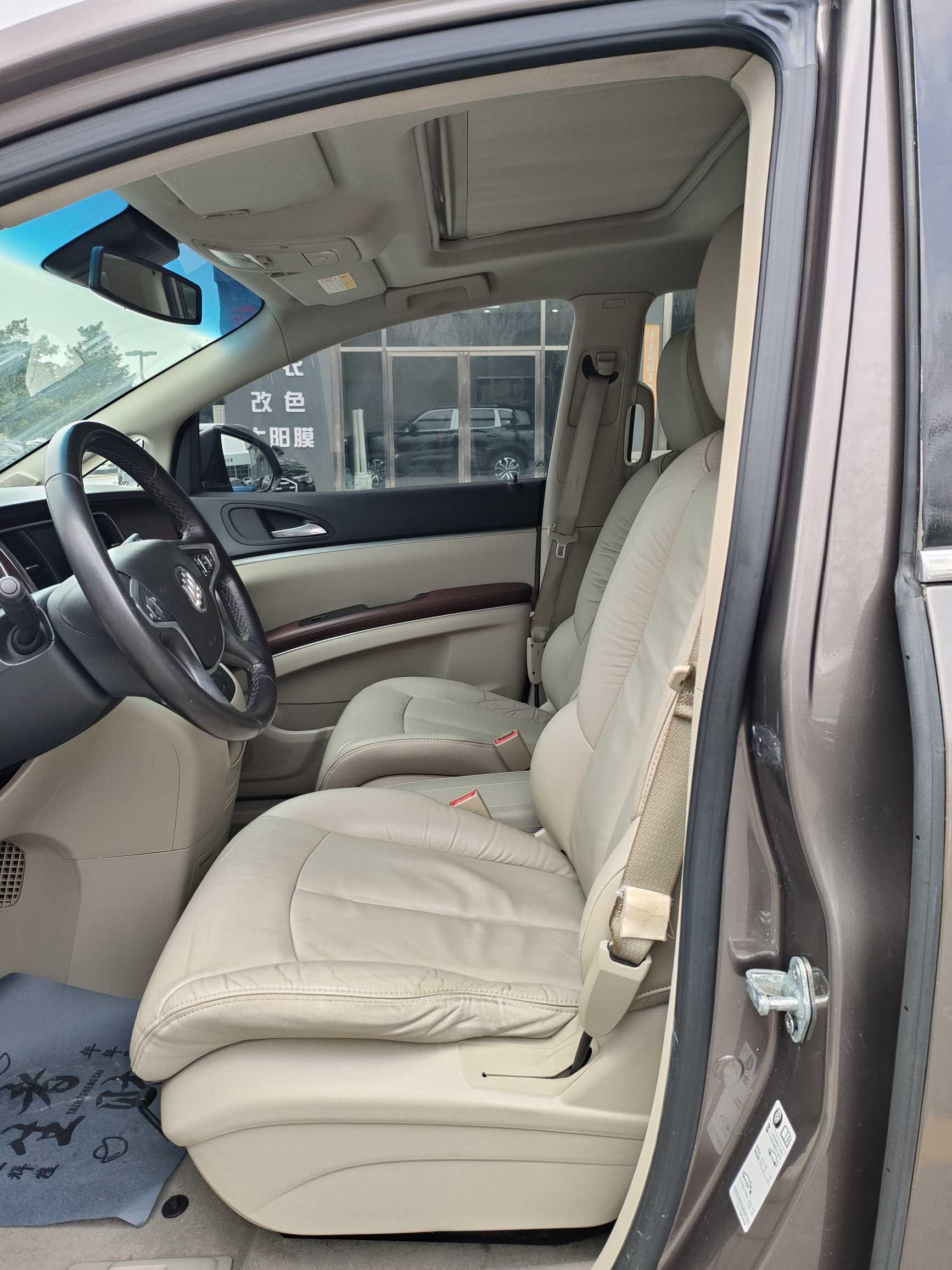 Buick GL8 2017 thumb 6