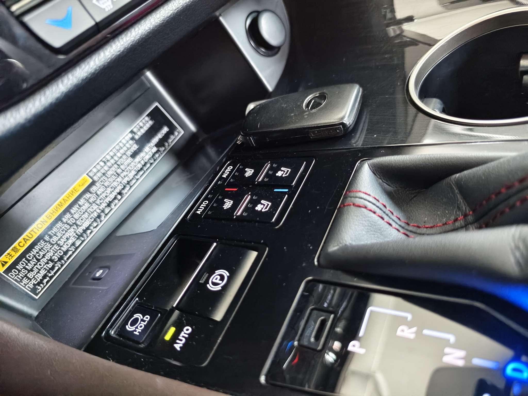 Lexus RX 2016 thumb 10