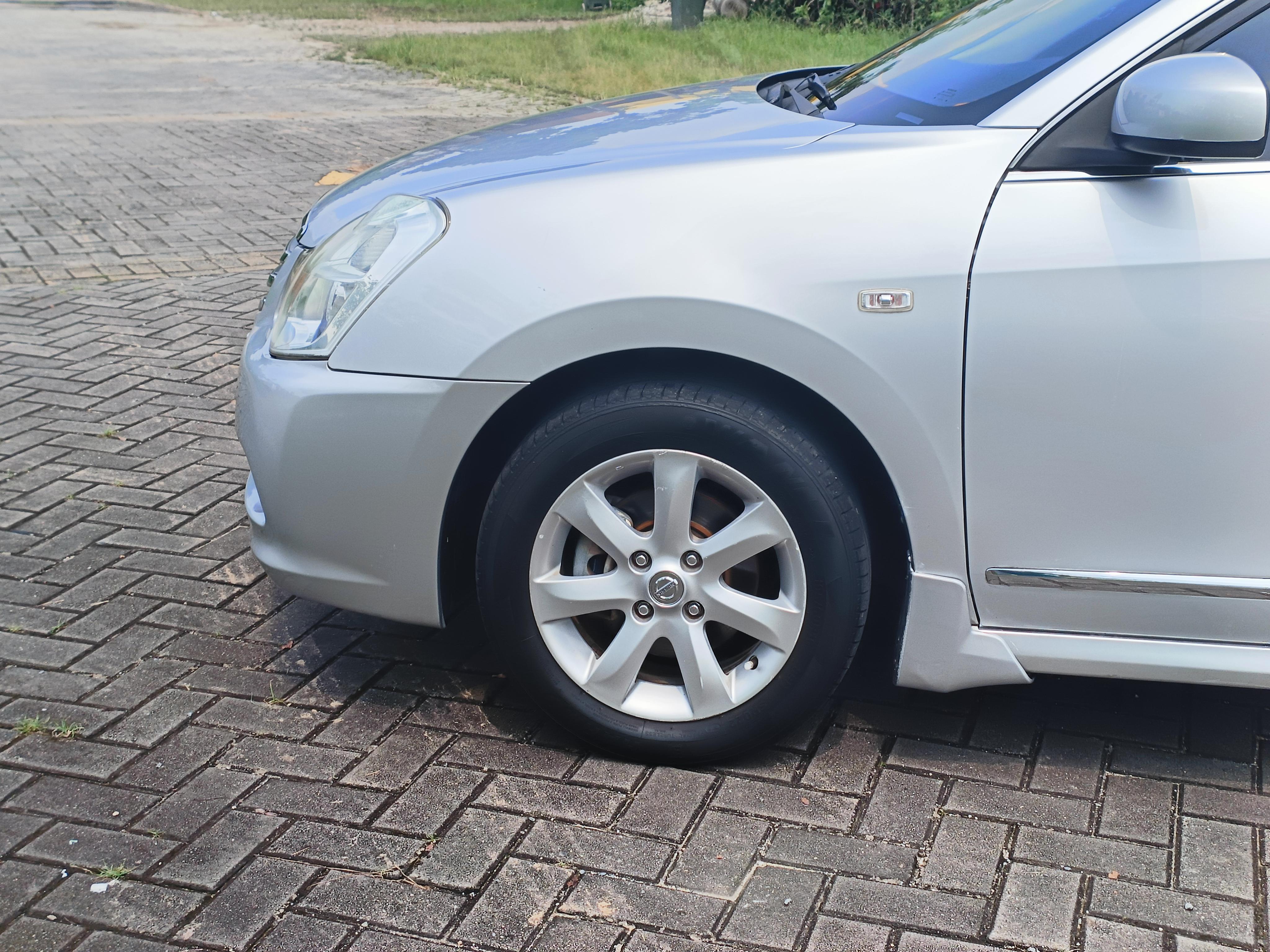 Nissan Sylphy 2009 thumb 9