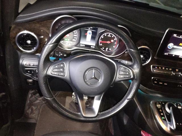 Mercedes-Benz V-Класс 2018 thumb 5
