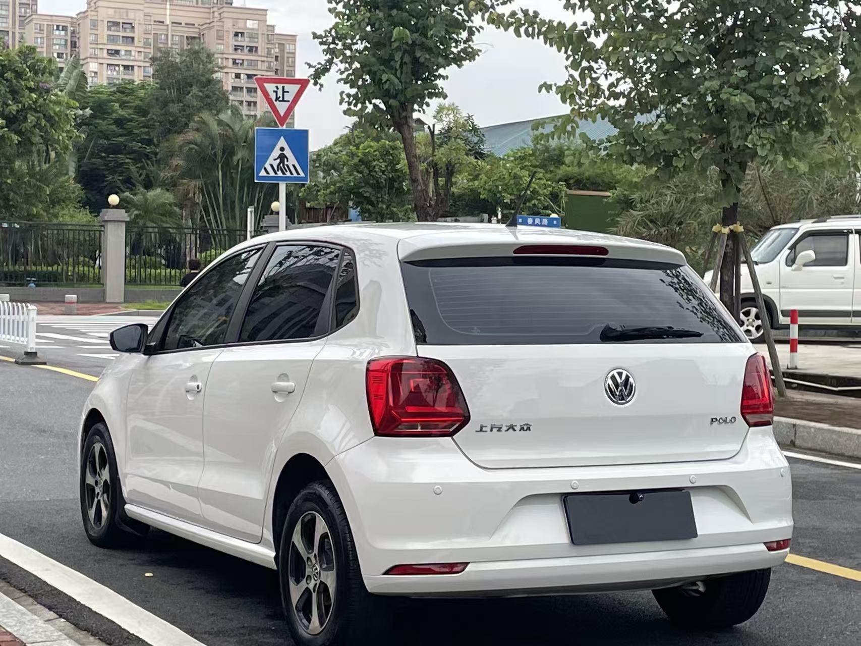 Volkswagen Polo 2016 thumb 11
