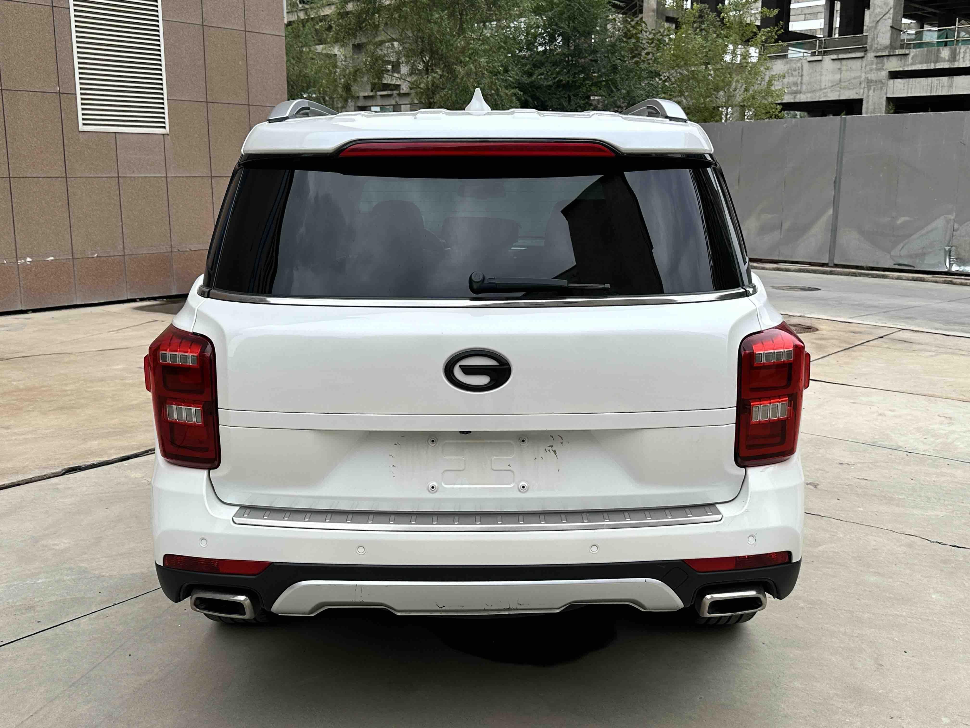 GAC GS8 2017 thumb 3