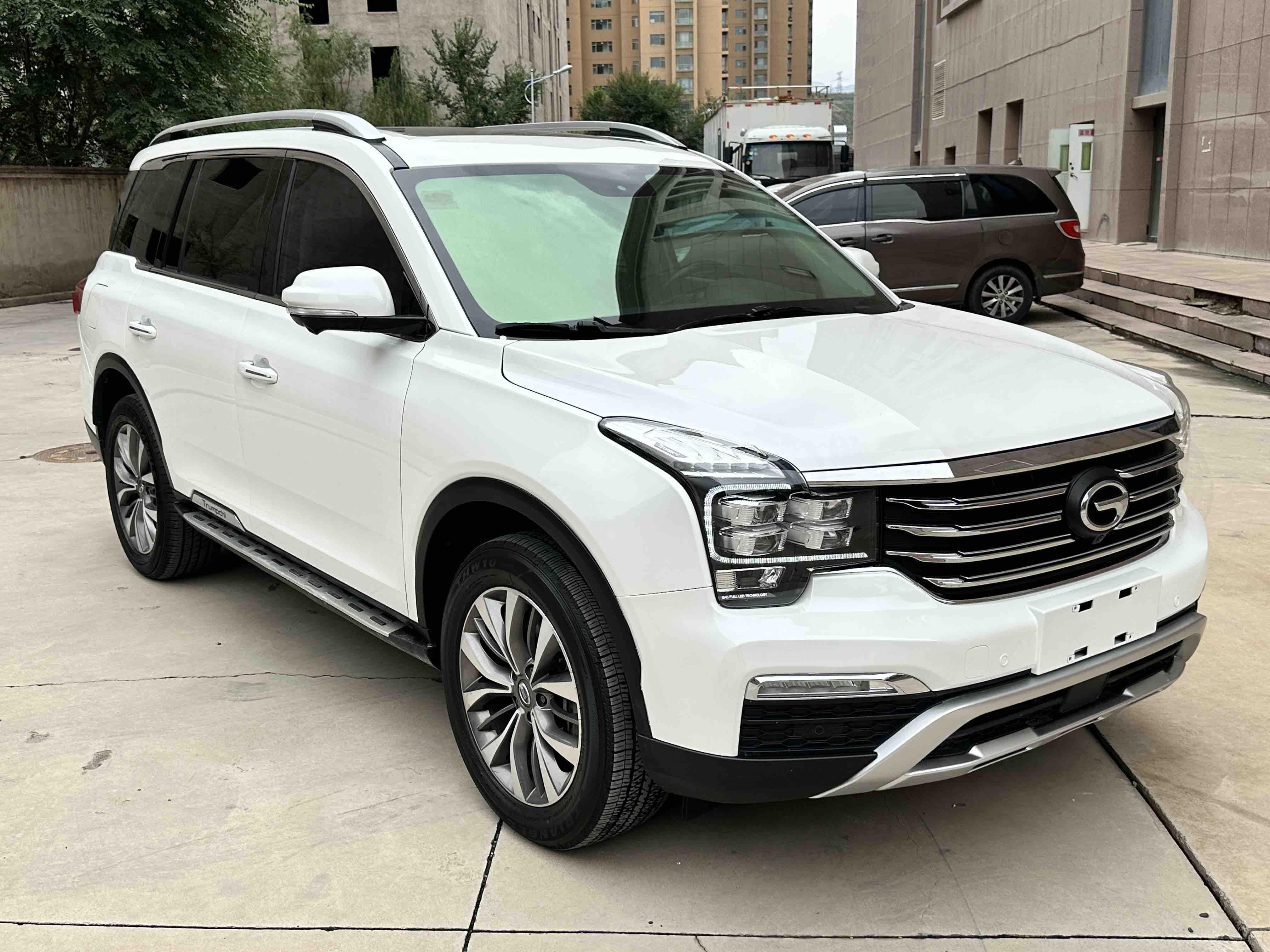 GAC GS8 2017 thumb 12