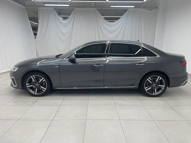 Audi A4 2020 thumb 2
