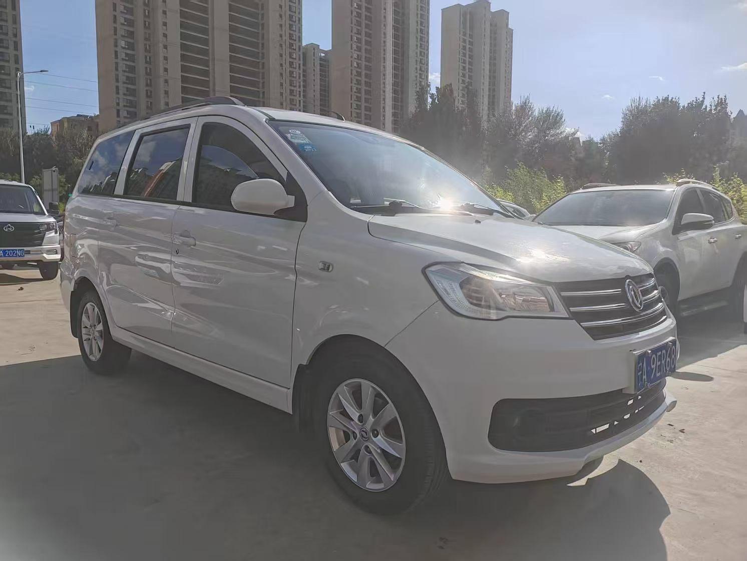 Dongfeng Fengon 330 2018 thumb 10
