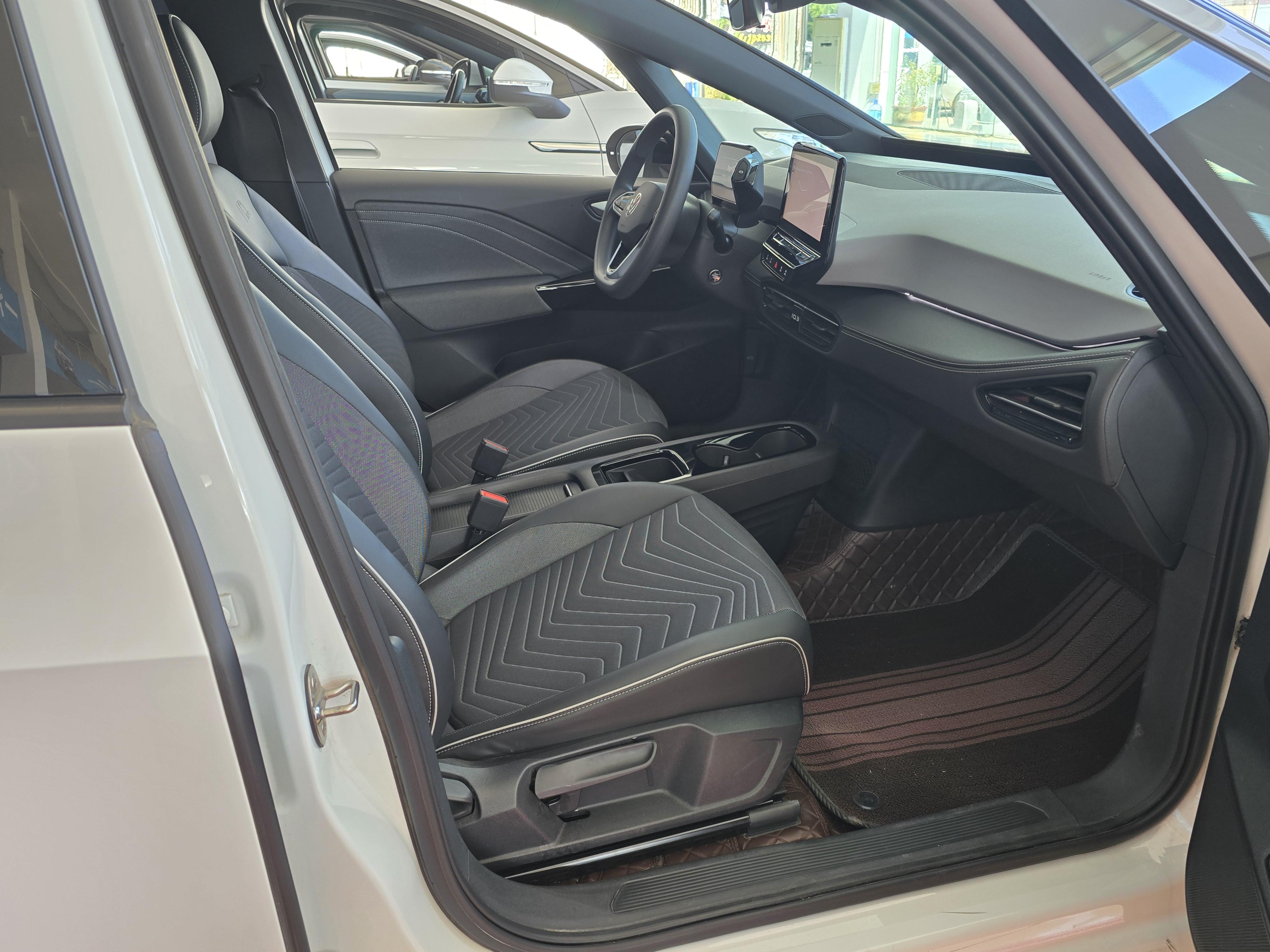 Volkswagen ID.3 2024 thumb 7