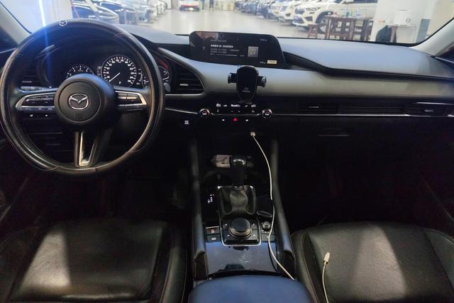 Mazda 3 2023 thumb 12