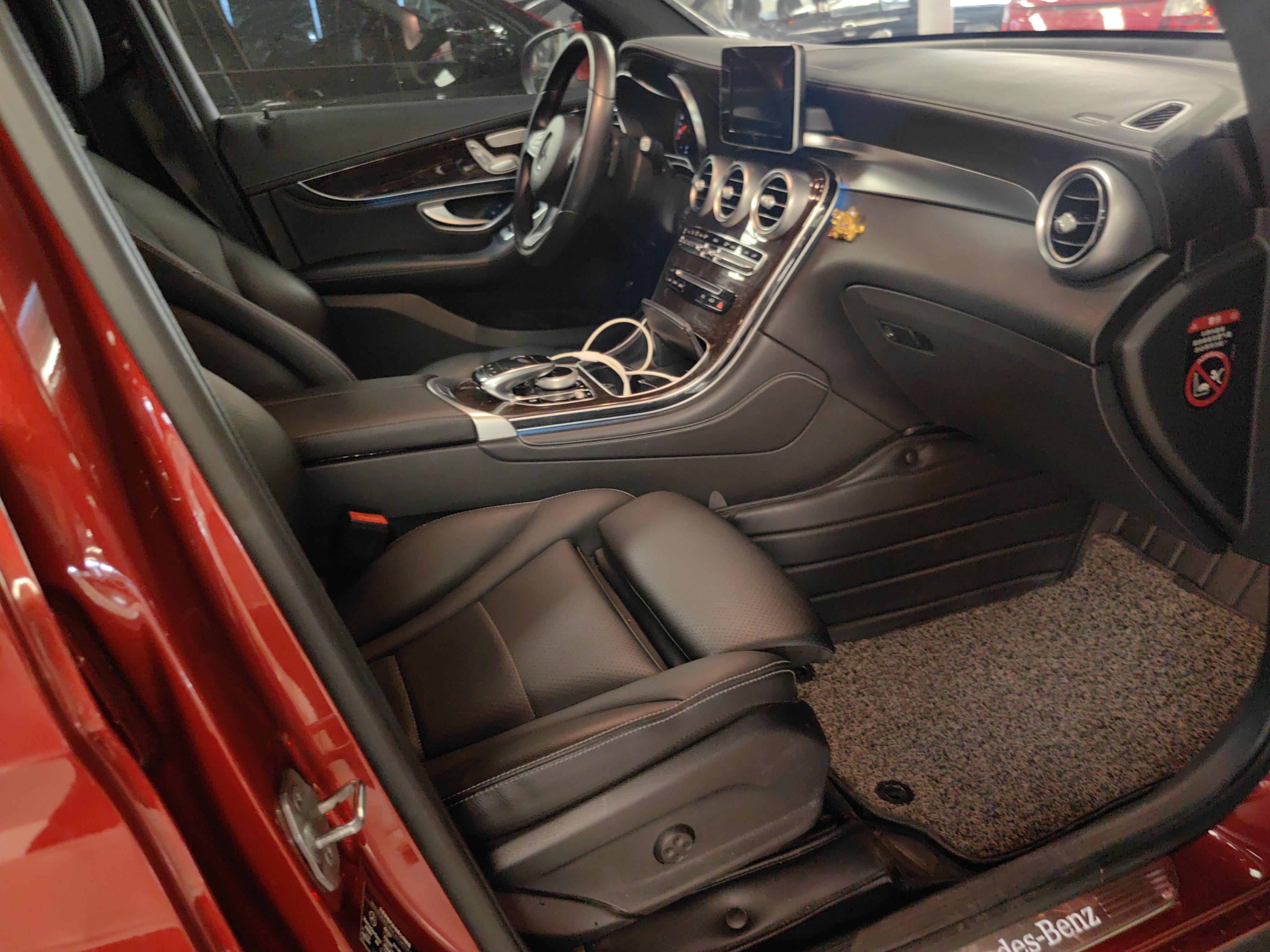 Mercedes-Benz GLC 2018 thumb 3