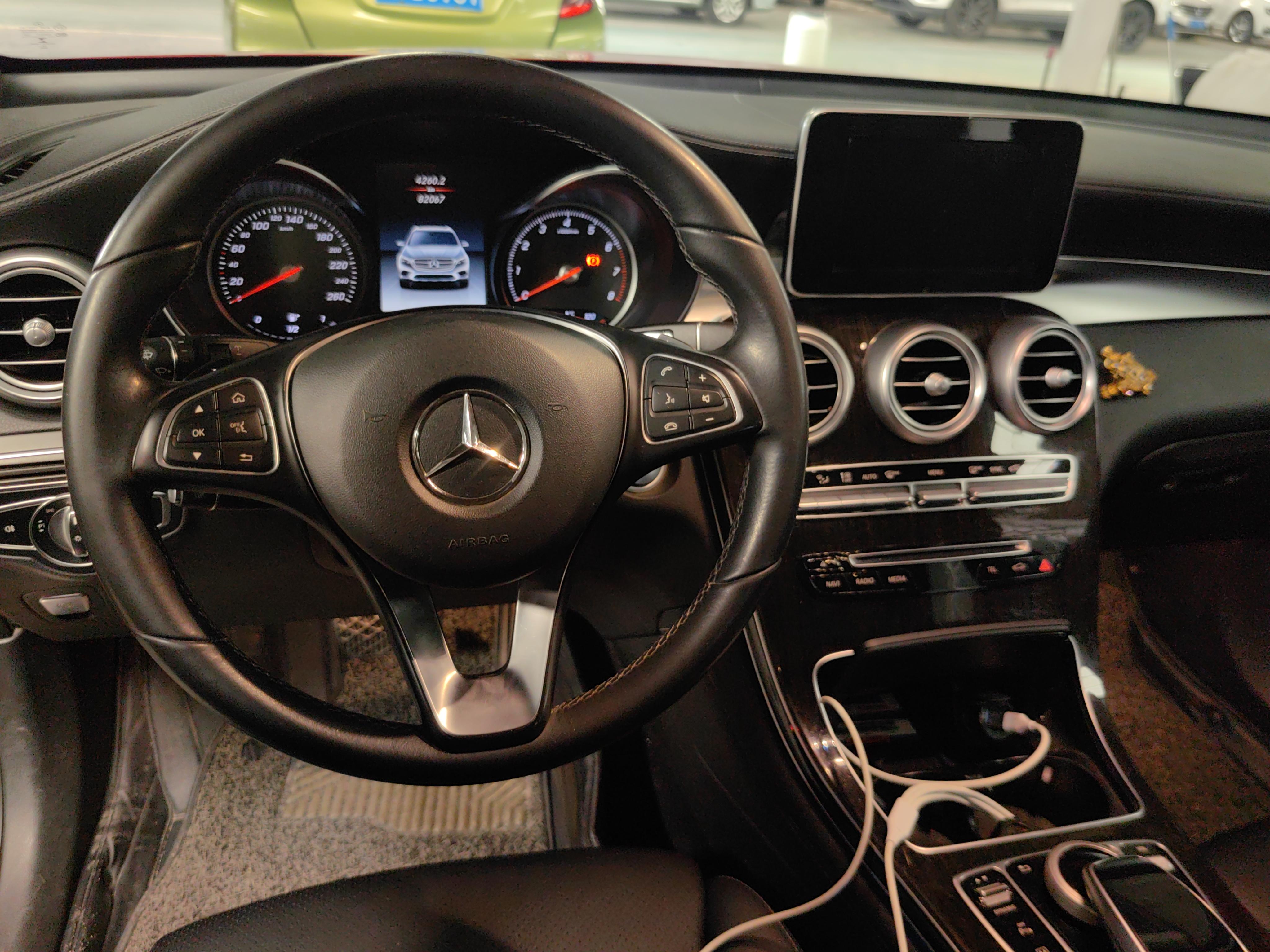 Mercedes-Benz GLC 2018 thumb 6