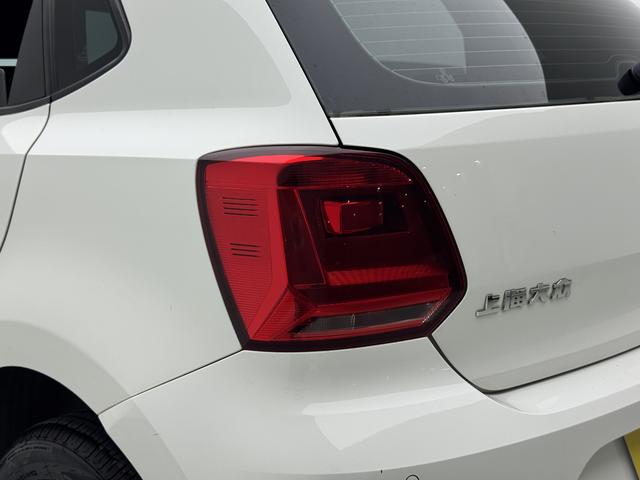 Volkswagen Polo 2016 thumb 11