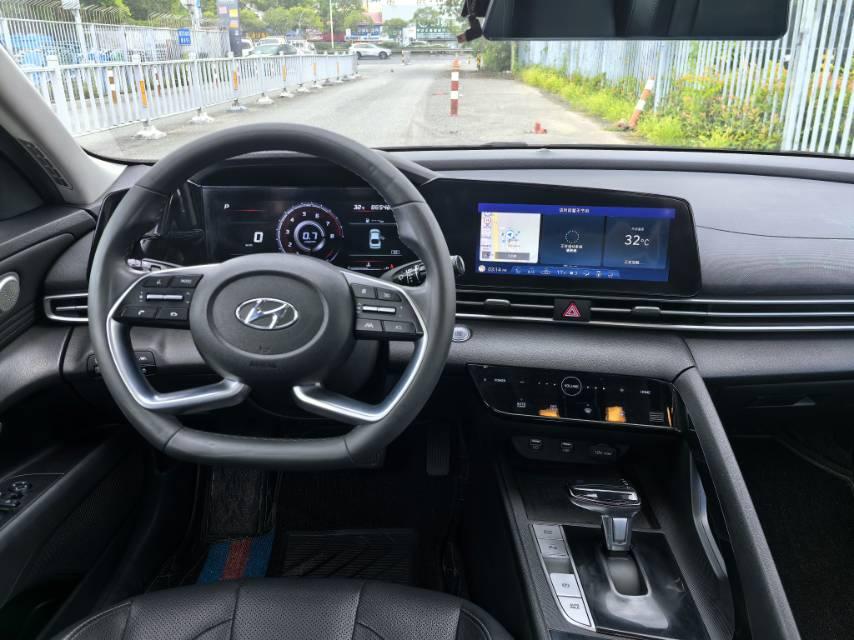 Hyundai Elantra 2021 thumb 9
