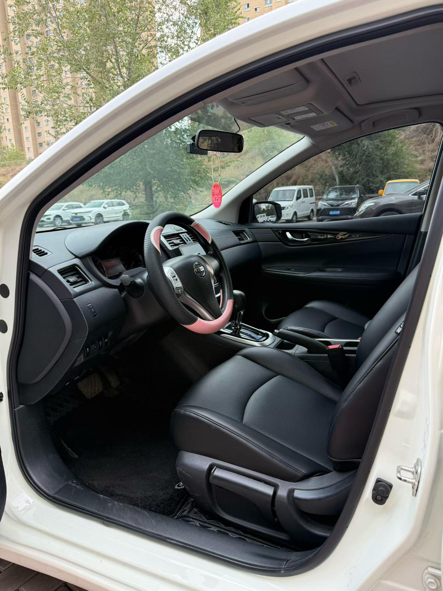 Nissan Tiida 2021 thumb 6