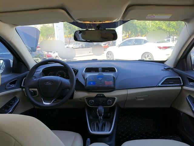 Ford Focus 2017 thumb 3