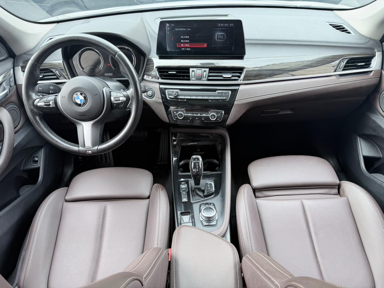BMW X1 2022 thumb 5