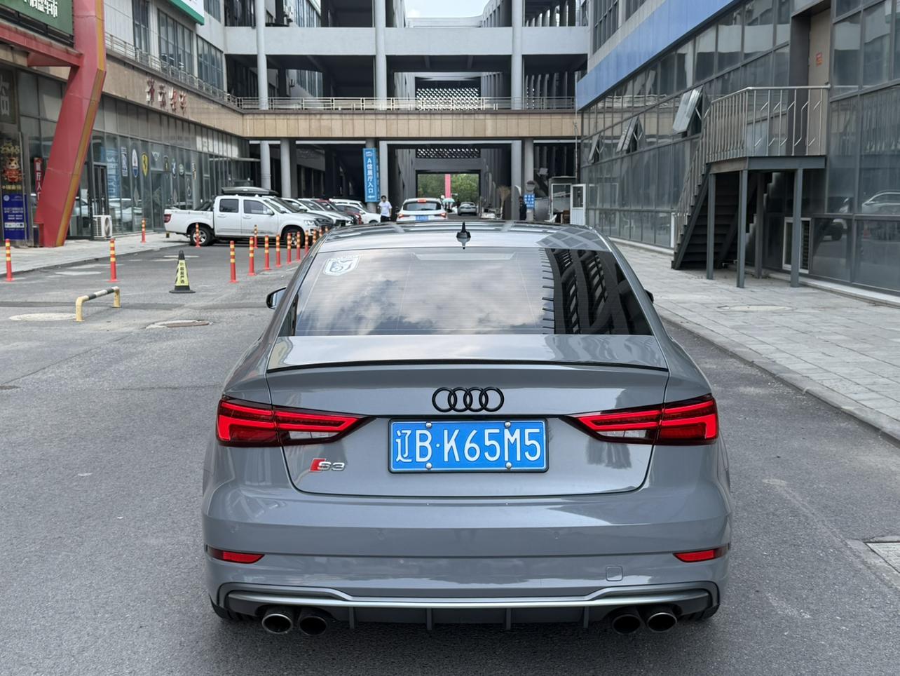 Audi S3 2019 thumb 11