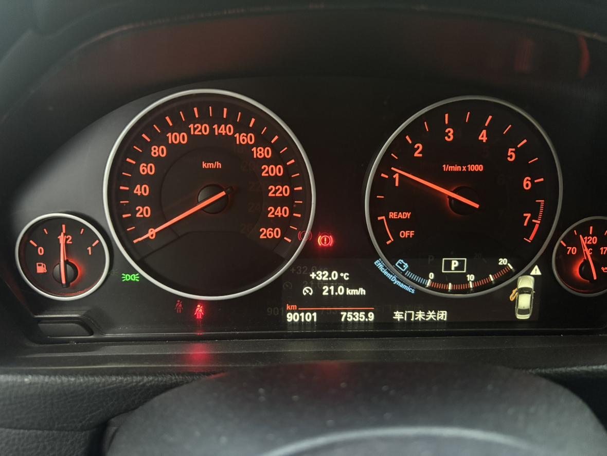 BMW 3 серии 2018 thumb 6