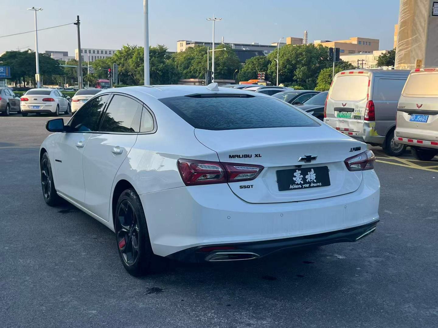 Chevrolet Malibu 2021 thumb 11