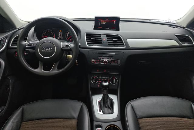 Audi Q3 2018 thumb 10