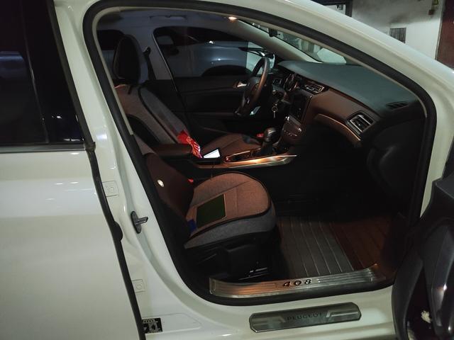 Peugeot 408 2016 thumb 9