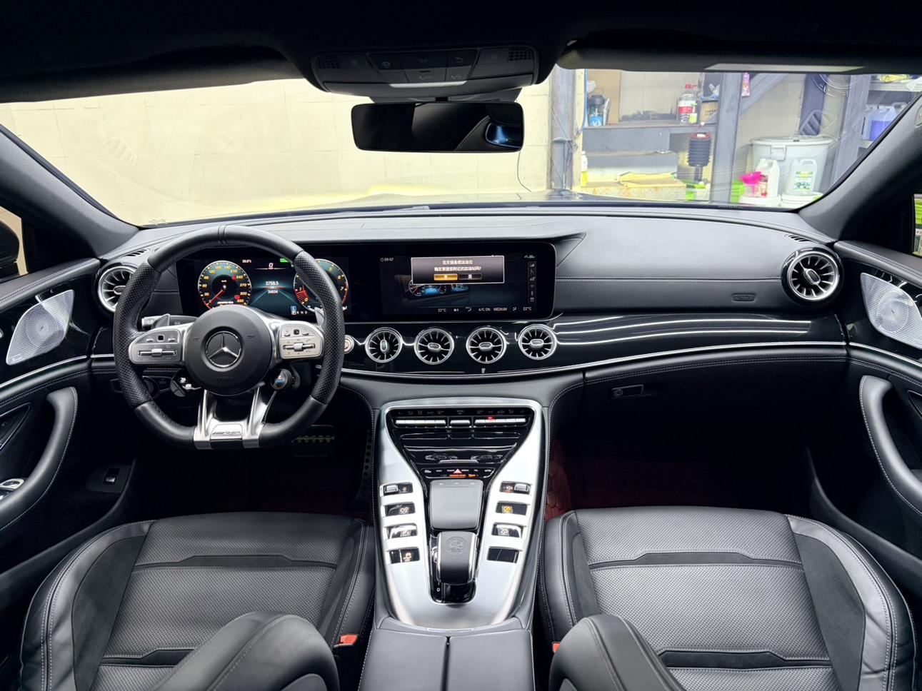 Mercedes-Benz AMG GT 2019 thumb 4