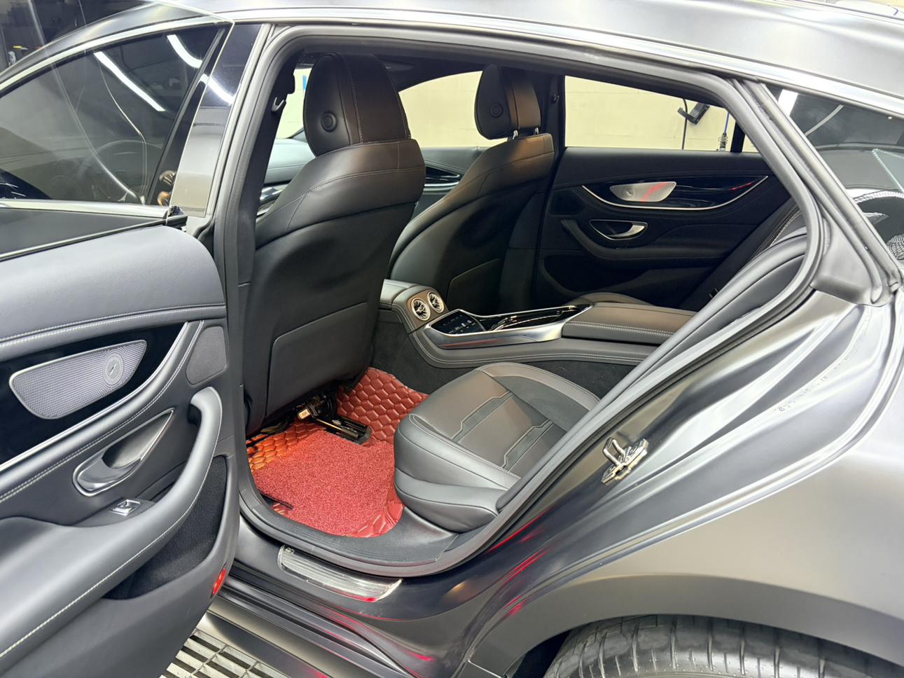 Mercedes-Benz AMG GT 2019 thumb 7