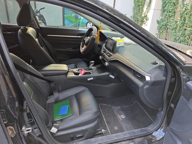 Nissan Altima 2021 thumb 9