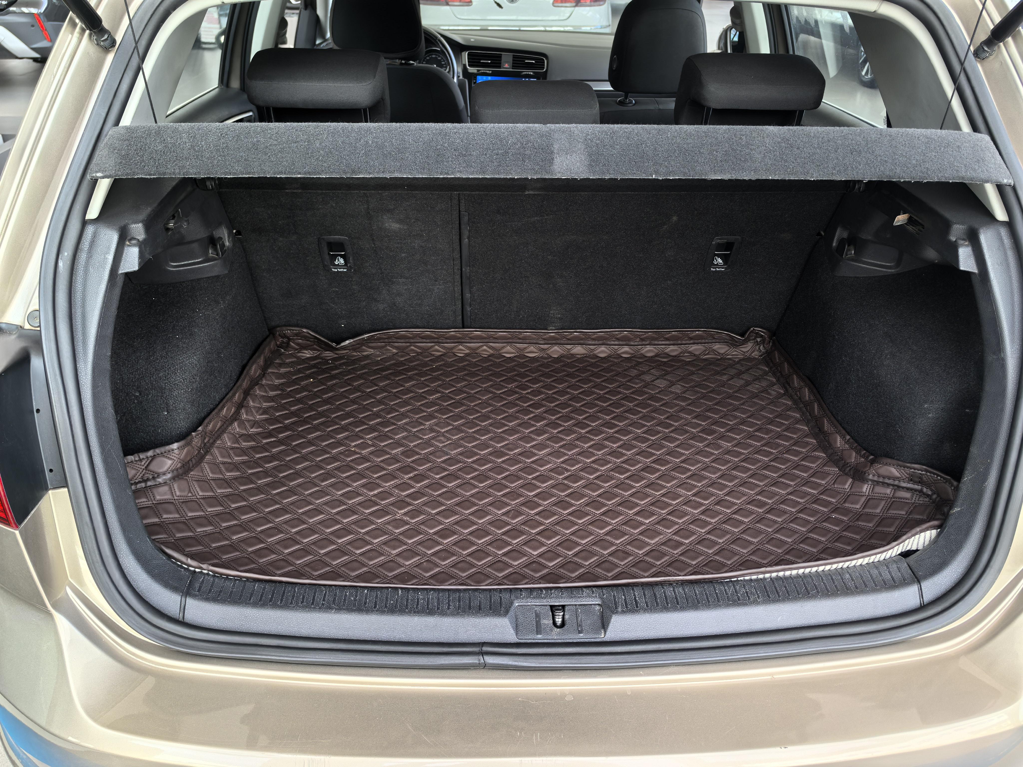 Volkswagen Golf Sportsvan 2014 thumb 9