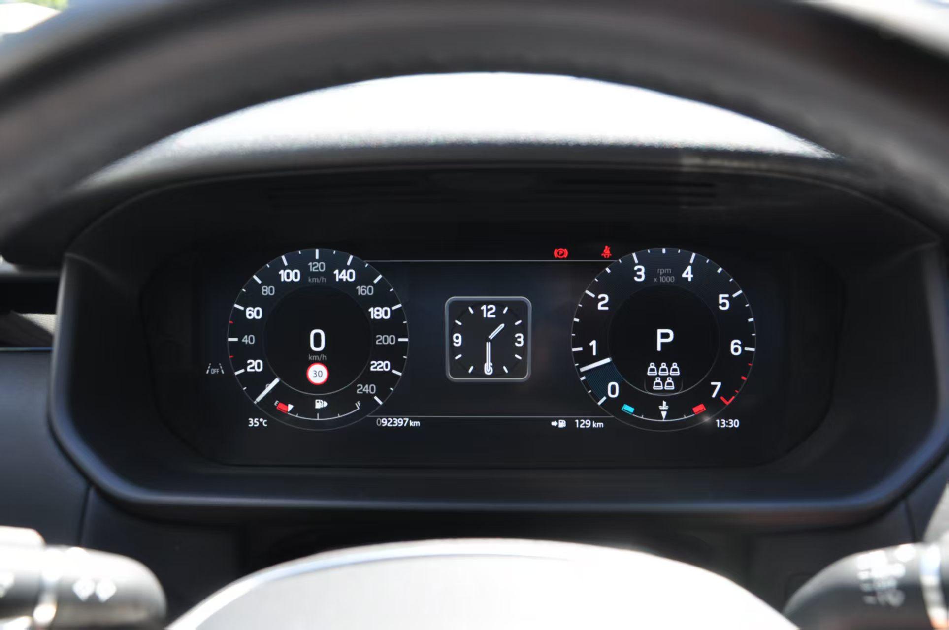 Land Rover Discovery 2024 thumb 11