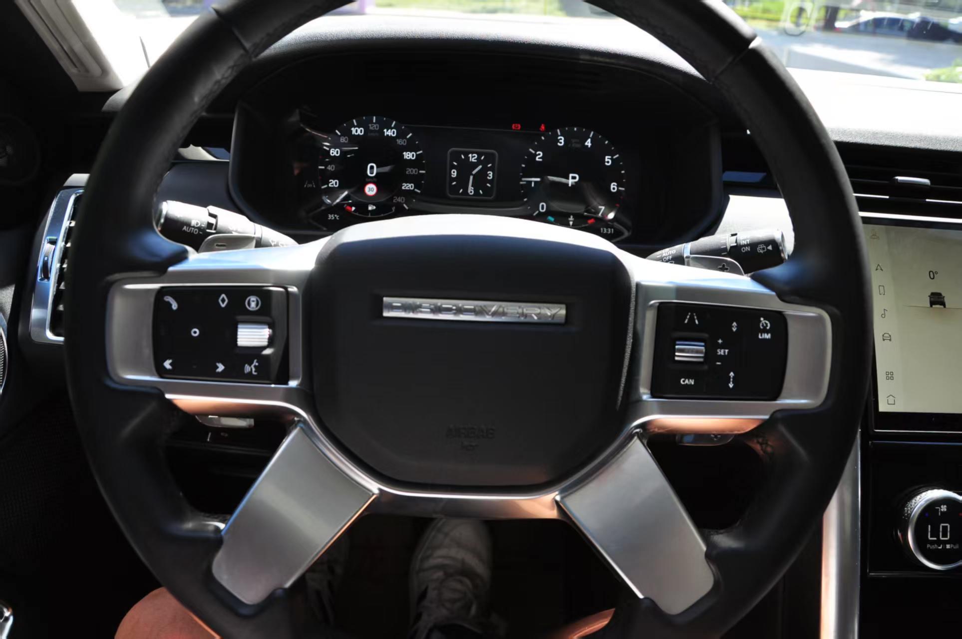 Land Rover Discovery 2024 thumb 12