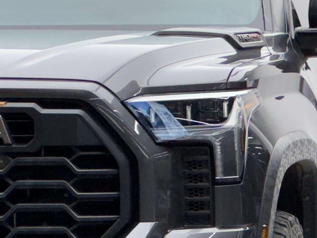 Toyota Fortuner 2024 thumb 2