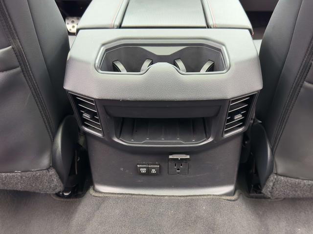 Toyota Fortuner 2024 thumb 6