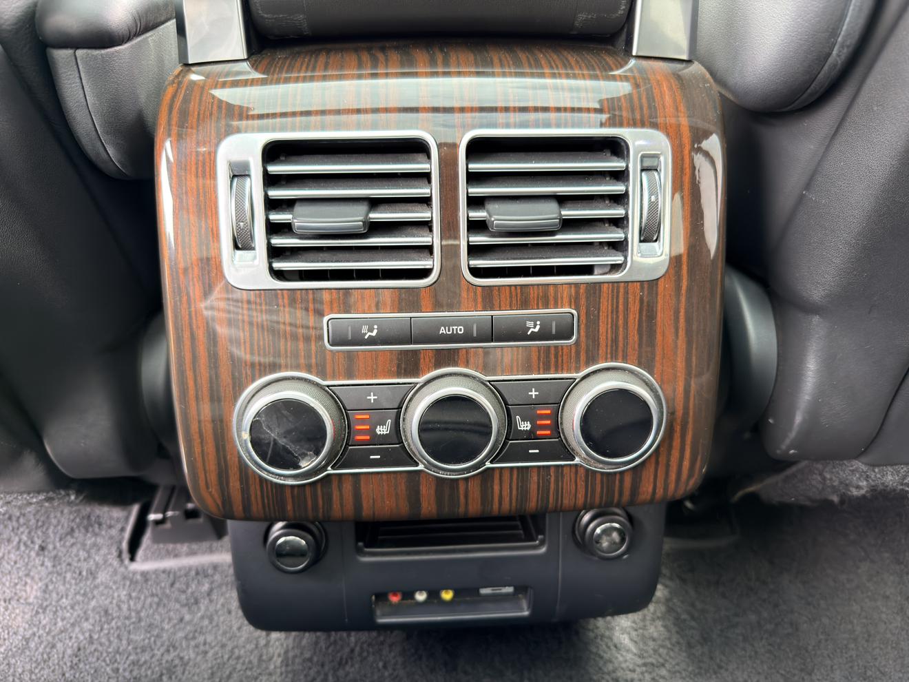 Land Rover Range Rover 2012 thumb 10