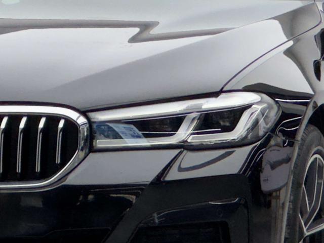 BMW 5 серии 2021 thumb 2