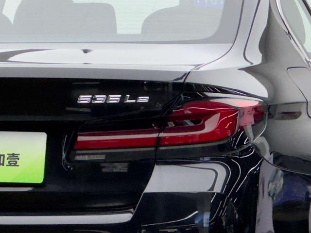 BMW 5 серии 2021 thumb 4