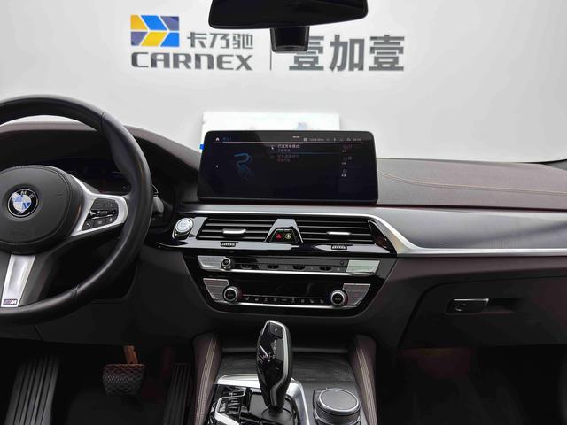 BMW 5 серии 2021 thumb 7